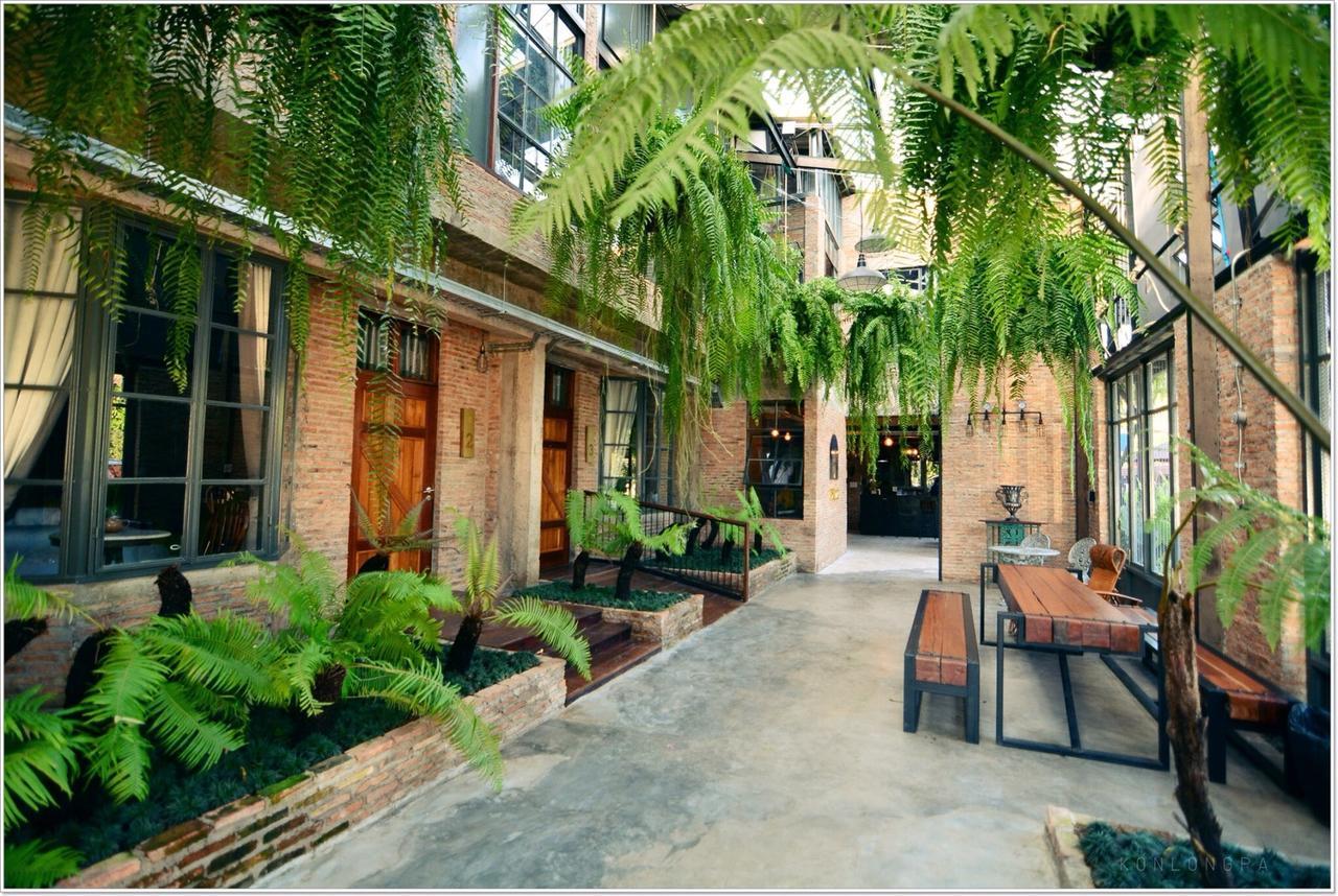 Px122 Dbest Hotel Нан Екстериор снимка