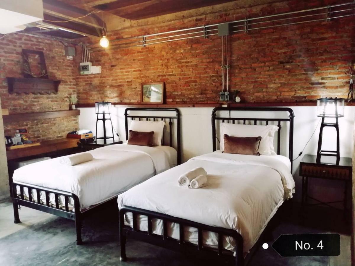 Px122 Dbest Hotel Нан Екстериор снимка